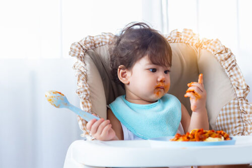 toddler eating