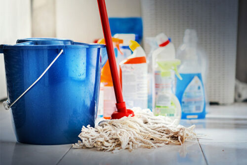 Image of potentially unsafe household cleaning products.