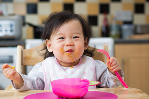 baby eating