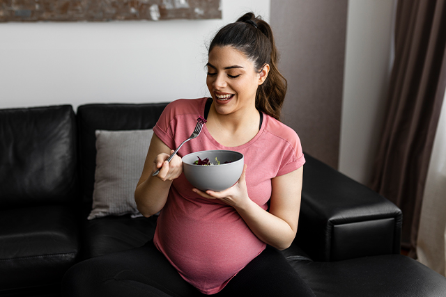 pregnant woman eating