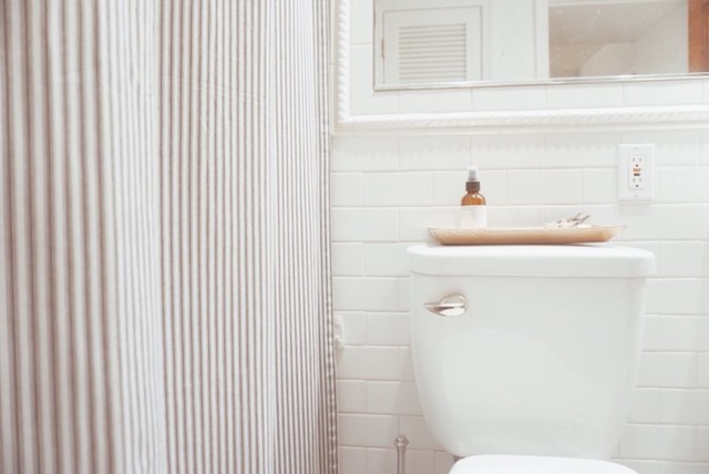 Picture of toilet